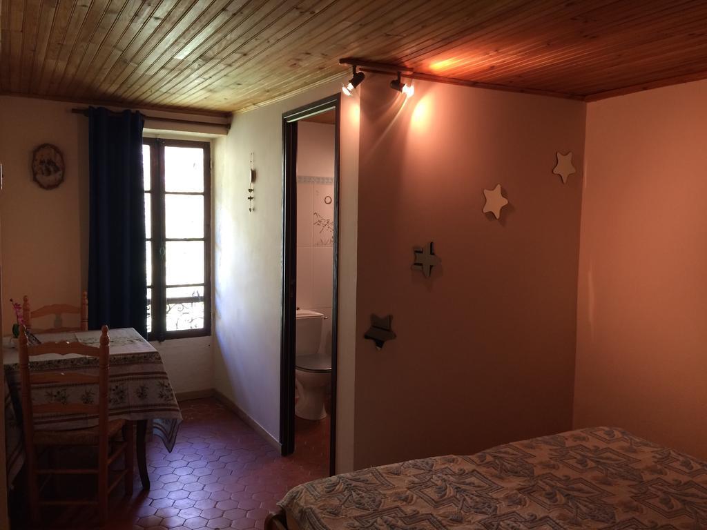 Gite Le Pelens Saint-Martin-dʼEntraunes エクステリア 写真