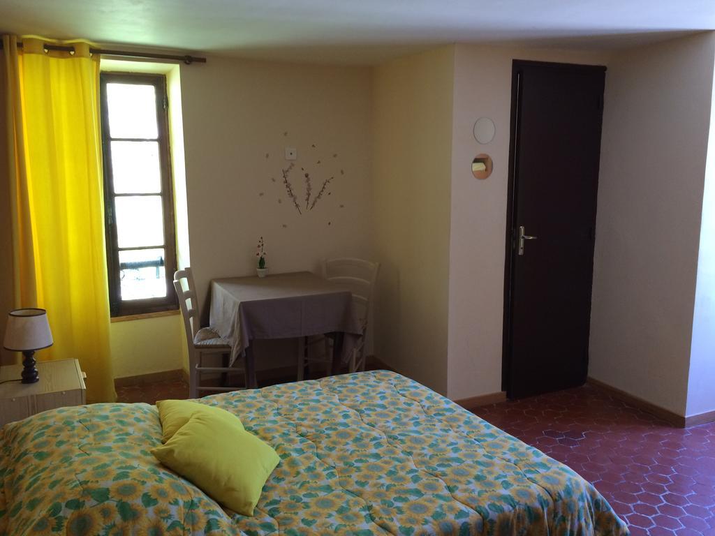 Gite Le Pelens Saint-Martin-dʼEntraunes エクステリア 写真